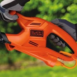 BLACK+DECKER Hedge Trimmer, 16 IN, TR116 -Power Equipment store online sftp a s assets20210610000000233